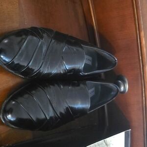 Mens black shoes